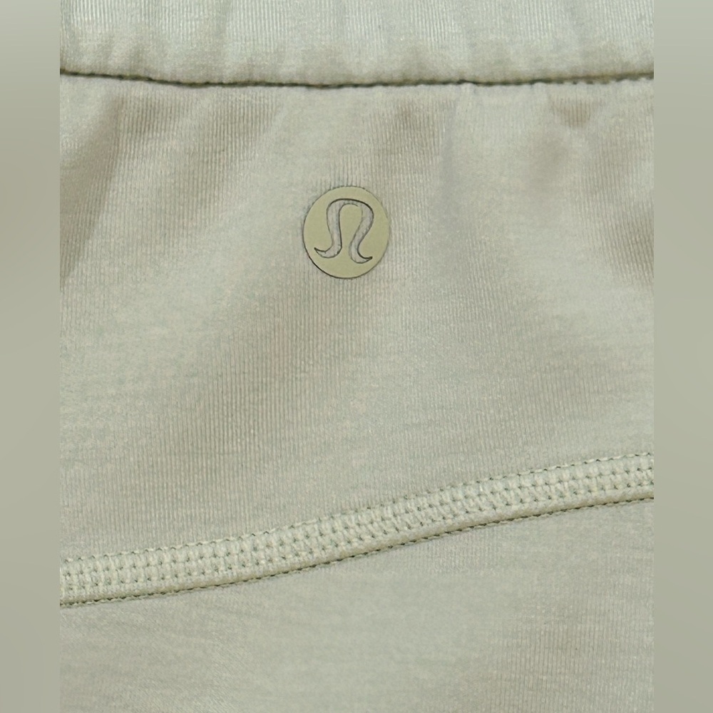 Lululemon Athletica Mint Green Women's Athletic Shorts - Picture 5 of 10